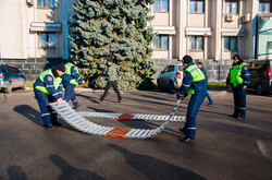 В Одессе презентовали мобильные весовые комплексы для контроля на дорогах (ФОТО)