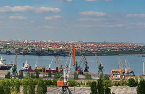 Порт Черноморск переработал почти 19 миллионов тонн грузов