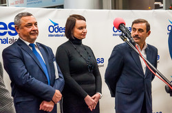 Как в Одессе встречали первый авиарейс из столицы Болгарии (ФОТО)