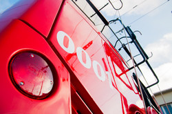 Новый одесский троллейбус показали общественности и отправили в первый рейс (ФОТО)