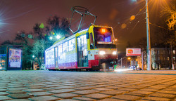 Новогодние трамваи появились на улицах Одессы (ФОТО)