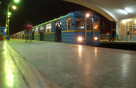 Киевское метро за год перевезло почти 500 миллионов человек