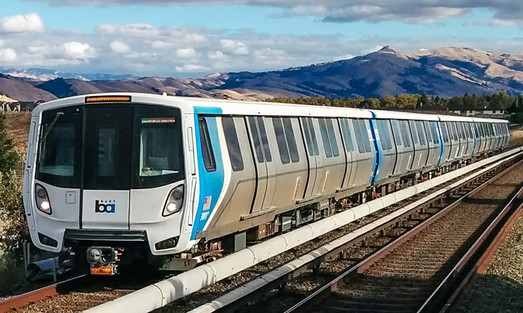 В метро Сан-Францинско запустили новые поезда