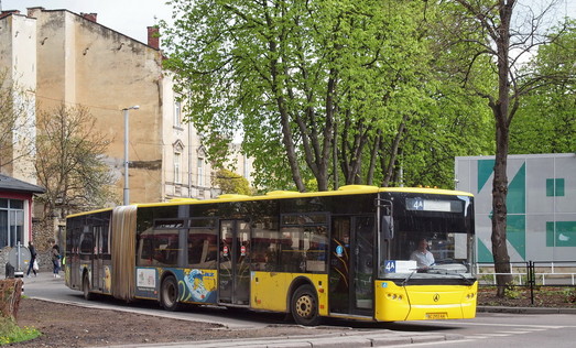 Во Львове арестовали муниципальный автобусный парк