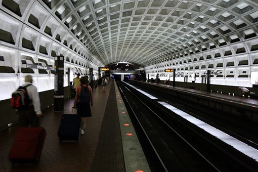В столице США пассажирам будут возмещать стоимость проезда в случае опоздания поездов метро или автобусов