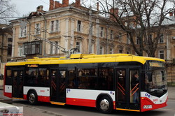 Новые белорусские троллейбусы начали работать на одесских маршрутах (ФОТО)