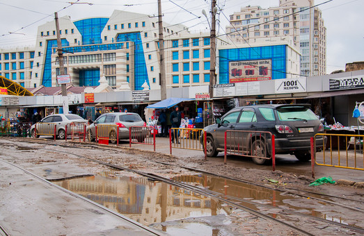 В Одессе трамвайные пути будут ограждать от машин и пешеходов