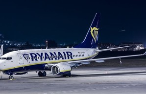 Ирландский лоукостер Ryanair будет продавать авиабилеты от 300 гривен