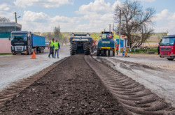 Как ремонтируют дороги в Березовском районе Одесской области (ФОТО)