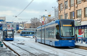 Летом проезд в киевских трамваях и троллейбусах будет стоить 8 гривен