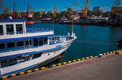 В Одессе речной лайнер "Принцесса Днепра" открыл круизную навигацию (ФОТО)