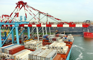 Порты Большой Одессы лидируют в перегрузке контейнеров в Украине