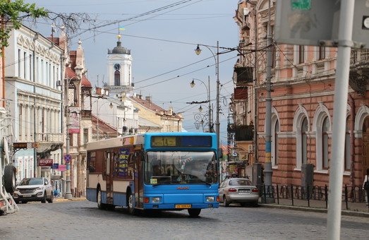 В Черновцах автобусы больше не будут дублировать троллейбусные маршруты
