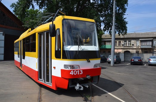 В Одессе продолжается сборка новых трамваев (ФОТО)