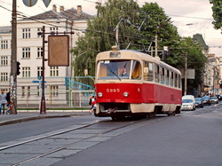 Как в Киев закупают подержанные трамваи из Чехии под видом ремонта старых вагонов