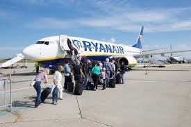 Авиакомпания Ryanair открыла распродажу билетов от 17 евро из Украины