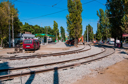 Как в Одессе ремонтируют конечную трамвая на Черемушках (ФОТО)