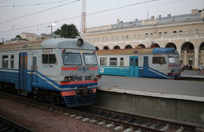 Одесская железная дорога перевезла за лето почти 3 миллиона пассажиров пригородными поездами