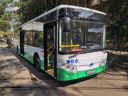 В Виннице начались испытания китайского электробуса
