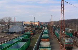 В Украине ограничат работу почти двух сотен грузовых станций