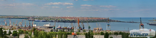 Порт Черноморска увеличил перевалку грузов