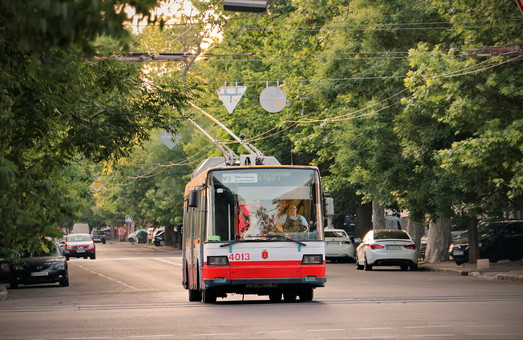 В Украине ввели новые нормы ширины полос на городских улицах и дорогах