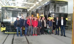 Будущие автослесари Львова ознакомились с производством автобусов