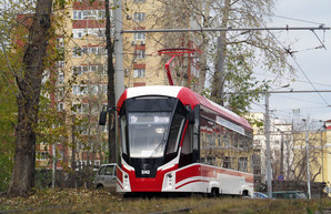 В Перми на улицы города вышел низкопольный трамвай «Львенок»