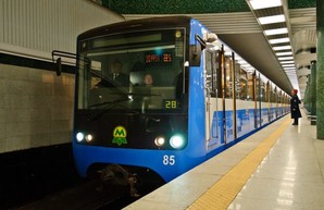 Кличко распорядился построить метро на Троещину до 2025 года