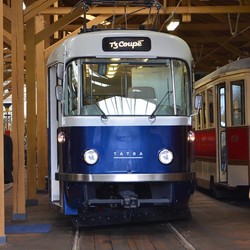 В Праге презентовали экскурсионный трамвай «Tatra T3»-купе