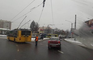 Инфраструктура львовского троллейбуса находится в ужасном состоянии