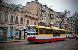 В Одессе многодетные родители получили право бесплатного проезда в городском транспорте