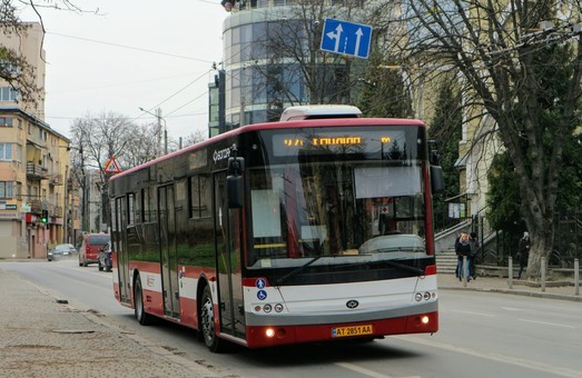 Новые большие автобусы «Богдан» начнут работать в Ивано-Франковске уже в январе