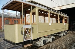 В польском Вроцлаве восстанавливают уникальный трамвай (ФОТО)
