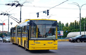«Богдан» поставит в Киев 55 троллейбусов-гармошек