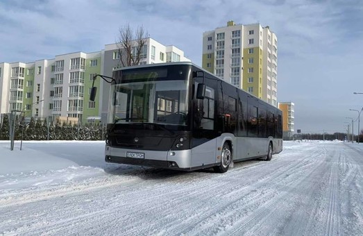 Порт Ольвия купил автобус «Электрон» почти за 5 миллионов гривен