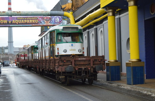 Трамвайные вагоны «TatraT2R» будут работать в Праге после ремонта в Остраве