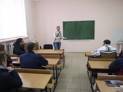 Украинский разработчик электробуса Виталий Брызгалов прочитал лекцию для студентов Кривого Рога