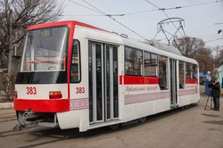 В Запорожье на линию вышел еще один трамвай, собранный в депо