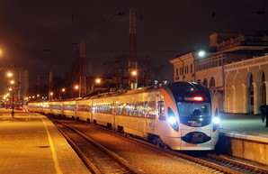 В поезде «Интерсити+» Киев – Одесса пассажир напал на проводника