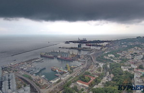 В порту Одессы отремонтируют пешеходный мост