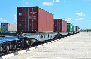 Через территорию Украины запустили новый контейнерный поезд