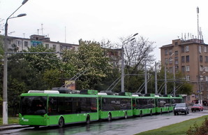 В России временно остановился крупнейший троллейбусный завод