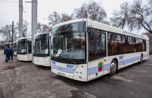 В Запорожье автобусы большого класса вышли еще на один маршрут