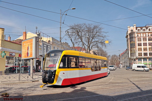 Одесский горсовет принял программу развития электротранспорта: 67 новых трамваев и 14 электробусов