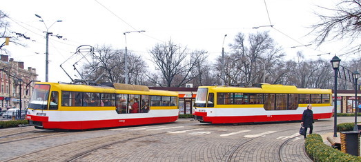 Одесский горсовет окончательно согласовал получение кредита ЕИБ на новые трамваи