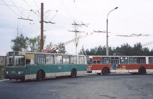 В Лисичанске временно прекратилось движение троллейбусов