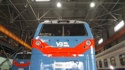 Крюковский вагоностроительный завод сегодня передал «Укрзализныци» последние пять локомотивов ТЕ33АС «Тризуб»