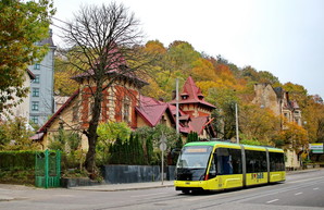Завод «Электрон» прокомментировали новую ливрею львовских трамваев и троллейбусов