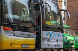 В Киеве показали автобусы, которые обслуживают межобластные маршруты на Одессу